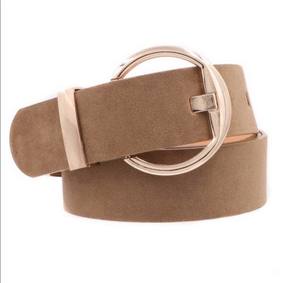 NEW IN! 🍁 Tawnie Taupe Belt - Picture 3 of 3